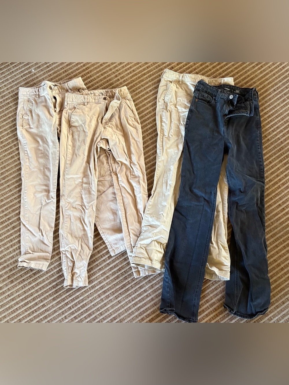 Four Old Navy Women’s Khaki and Black jeans - Versatile Casual Fit